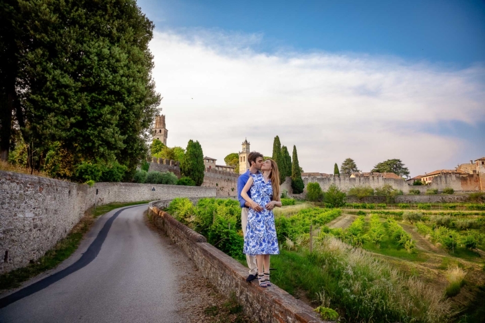 Elena e Nicola engagement Castello di Susegana-16